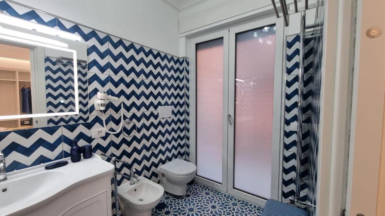 Palazzo Mauro Sorrento Luxury Rooms Bagian luar foto